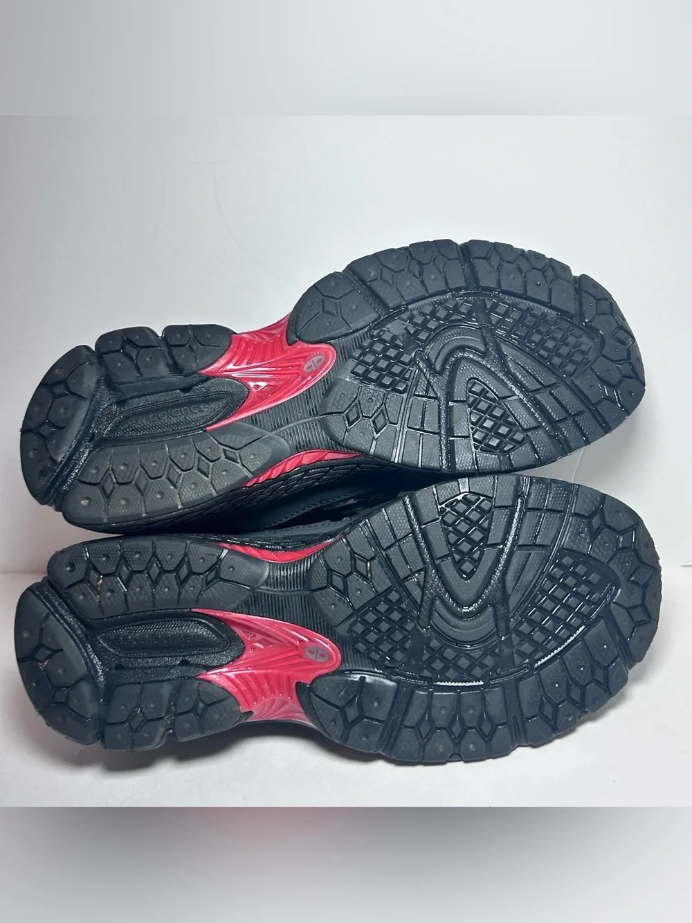 New Balance 1906R Black Athletic Shoes Castle Rock Red Fade Kids 5